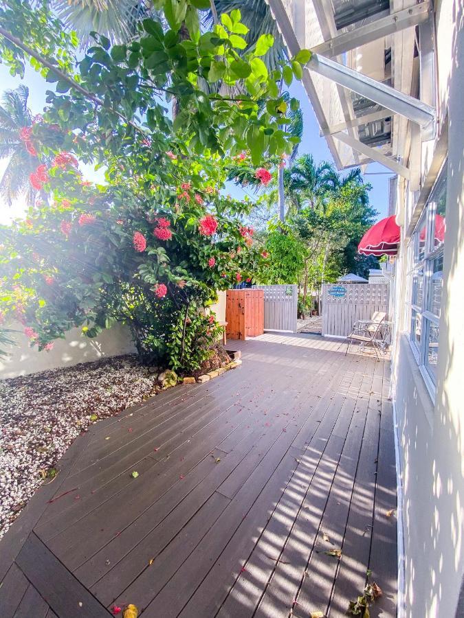 Authors Key West Guesthouse Екстериор снимка