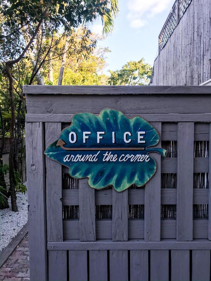 Authors Key West Guesthouse Екстериор снимка