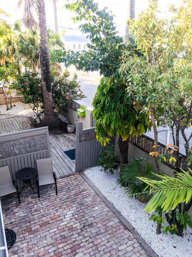Authors Key West Guesthouse Екстериор снимка